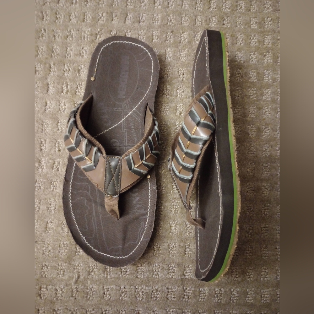 Madden M Kavin Men Sandals Flip flops NWT